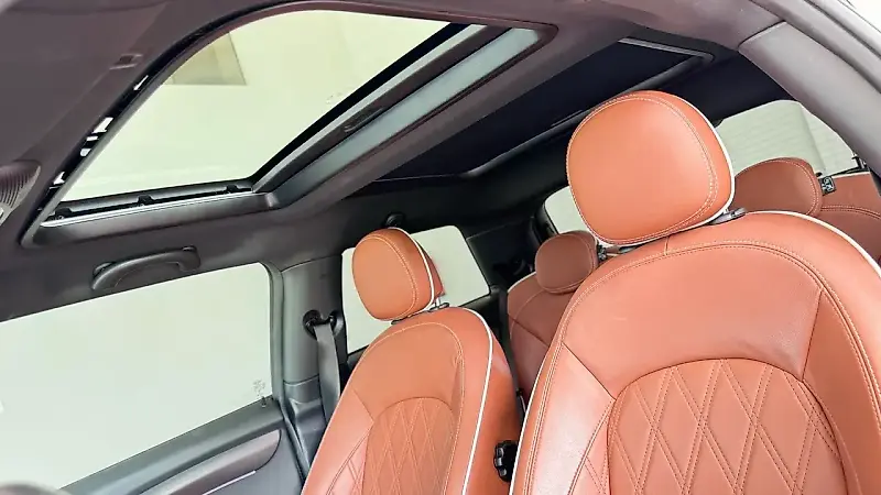 Mini Cooper SE - Imagem 11