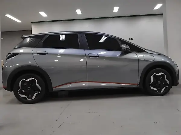 BYD Dolphin - Imagem 8