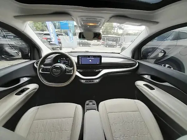 Fiat 500e - Imagem 7