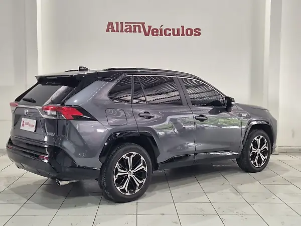 Toyota Rav4 EV - Imagem 6