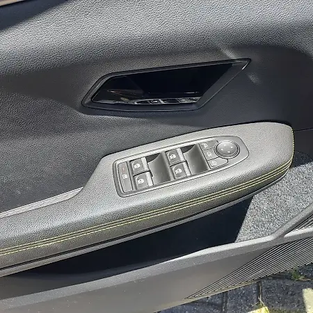 Renault Megane E-tech Electric - Imagem 14
