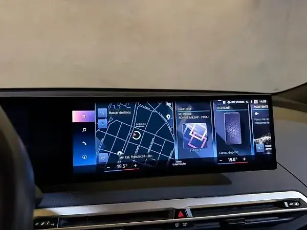 BMW Ix - Imagem 11