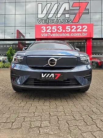 Volvo EX40 - Imagem 2
