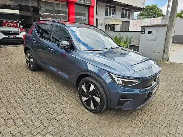 Volvo EX40 - Imagem 4