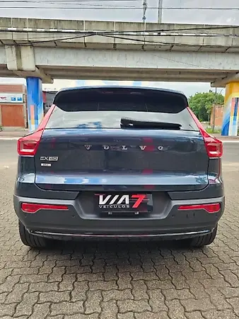 Volvo EX40 - Imagem 12
