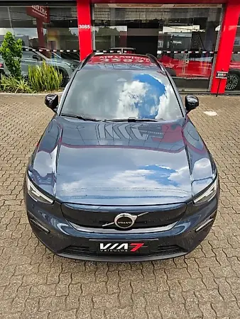 Volvo EX40 - Imagem 13