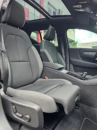 Volvo EX40 - Imagem 17