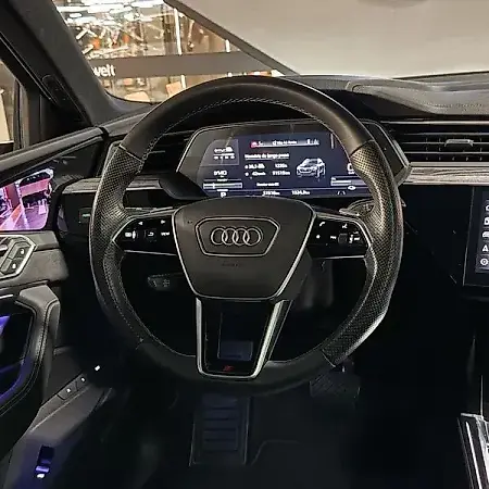 Audi E-tron - Imagem 13