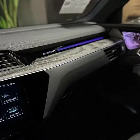 Audi E-tron - Imagem 16