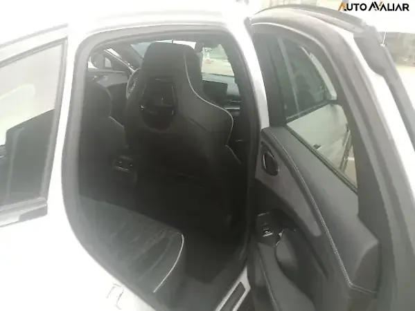 BYD Seal - Imagem 9