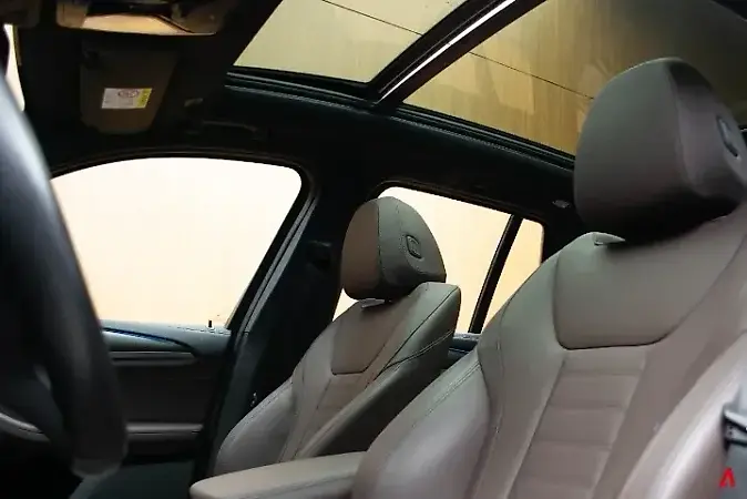 BMW IX3 - Imagem 15