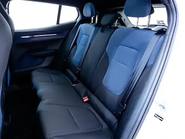 Volvo EX30 - Imagem 10
