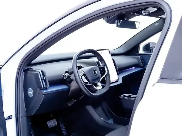 Volvo EX30 - Imagem 4