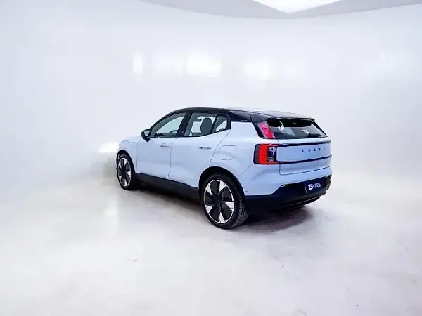 Volvo EX30 - Imagem 13