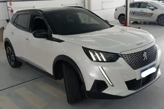 Peugeot E-2008 - Imagem 2