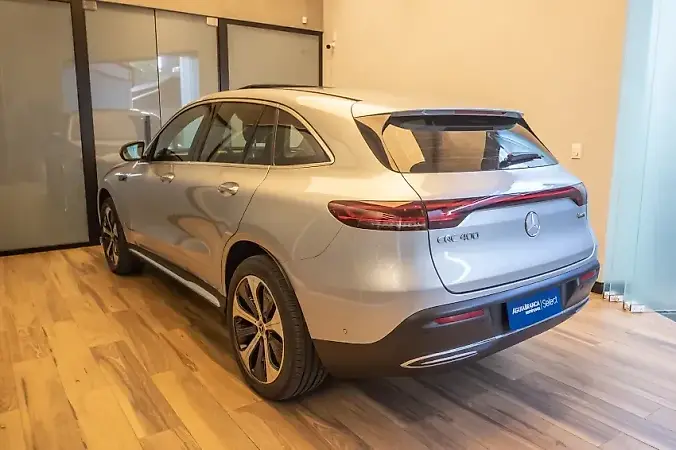Mercedes Eqc 400 - Imagem 8