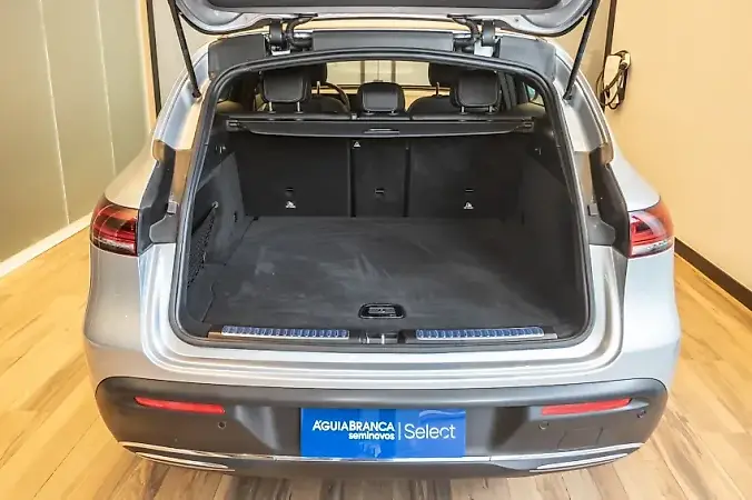 Mercedes Eqc 400 - Imagem 12