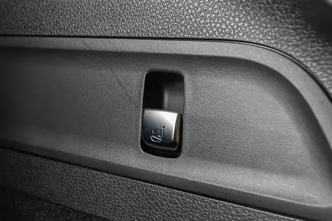 Mercedes Eqc 400 - Imagem 13