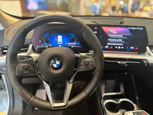 BMW IX1 - Imagem 5