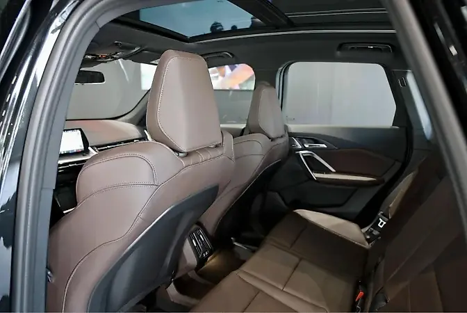 BMW IX1 - Imagem 10
