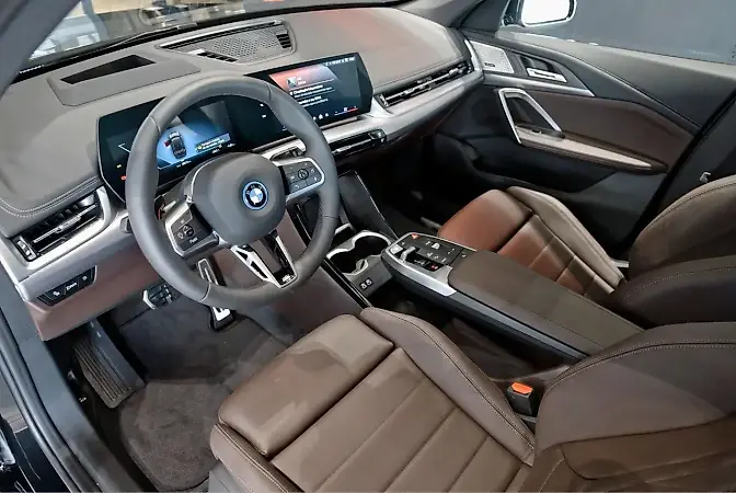 BMW IX1 - Imagem 6