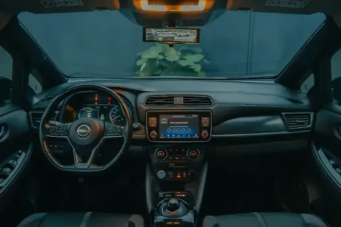 Nissan Leaf - Imagem 11