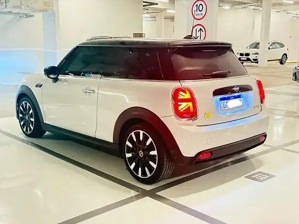 Mini Cooper SE - Imagem 2