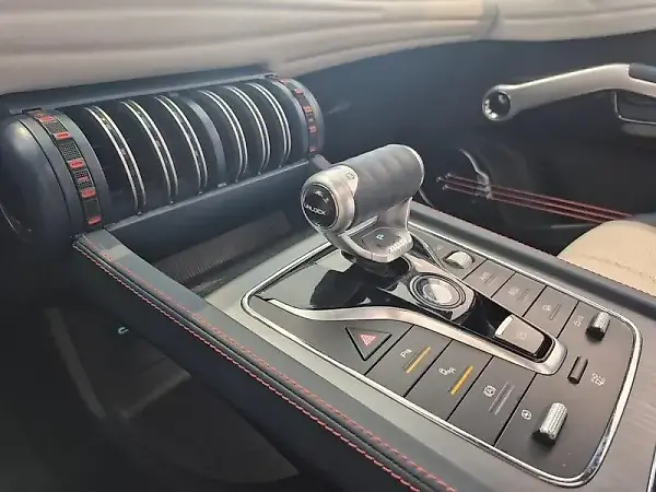BYD Yuan Plus - Imagem 12