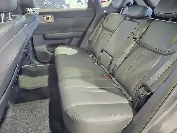 Chevrolet Captiva EV - Imagem 4