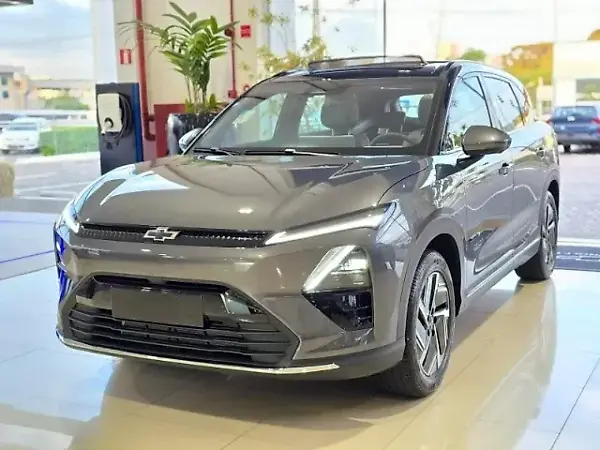 Chevrolet Captiva EV - Imagem 10