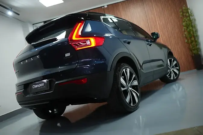 Volvo XC40 Recharge - Imagem 5