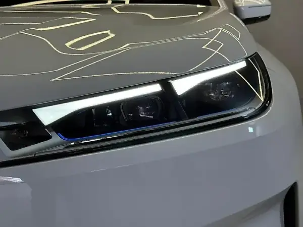 BMW Ix - Imagem 9