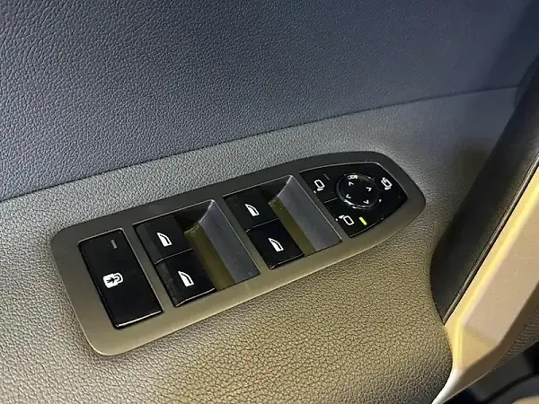 BMW Ix - Imagem 20