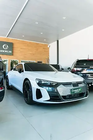 Audi E-tron  GT - Imagem 2