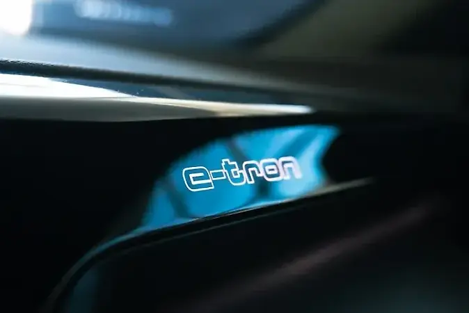 Audi E-tron  GT - Imagem 9