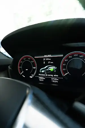 Audi E-tron  GT - Imagem 13