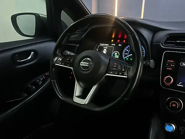 Nissan Leaf - Imagem 10