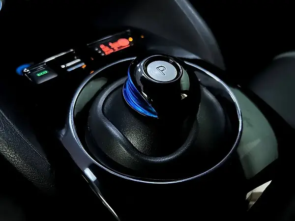 Nissan Leaf - Imagem 14
