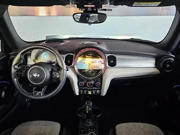 Mini Cooper SE - Imagem 9