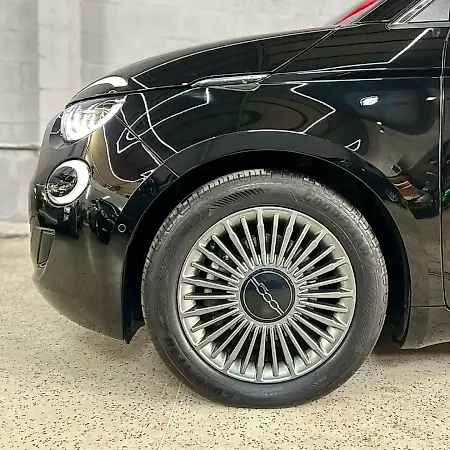 Fiat 500e - Imagem 8