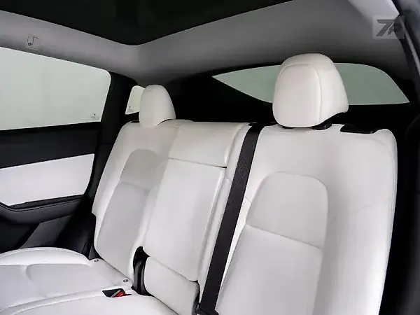 Tesla Model Y - Imagem 8