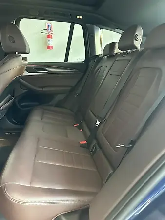 BMW IX3 - Imagem 14
