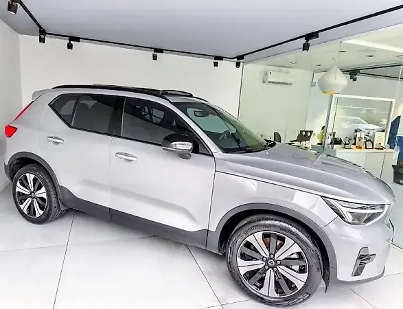 Volvo XC40 Recharge - Imagem 3