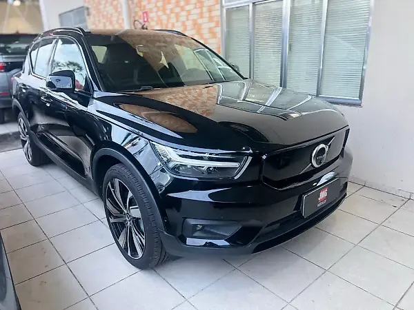 Volvo XC40 Recharge - Imagem 6