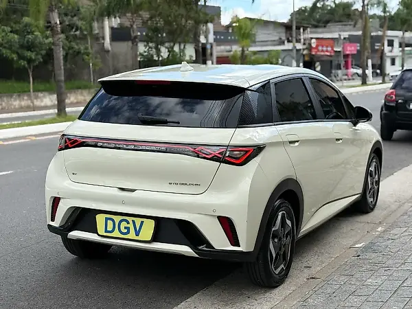BYD Dolphin - Imagem 3