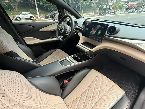 BYD Dolphin - Imagem 12