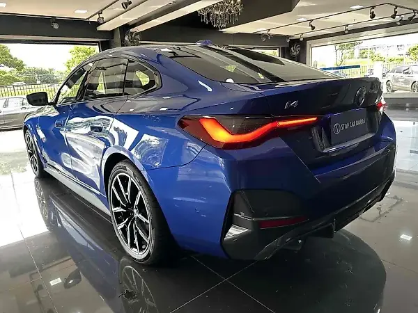 BMW I4 Edrive35 - Imagem 7