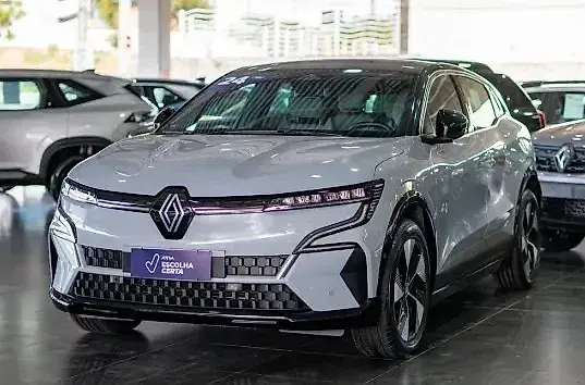 Renault Megane E-tech Electric - Imagem 1