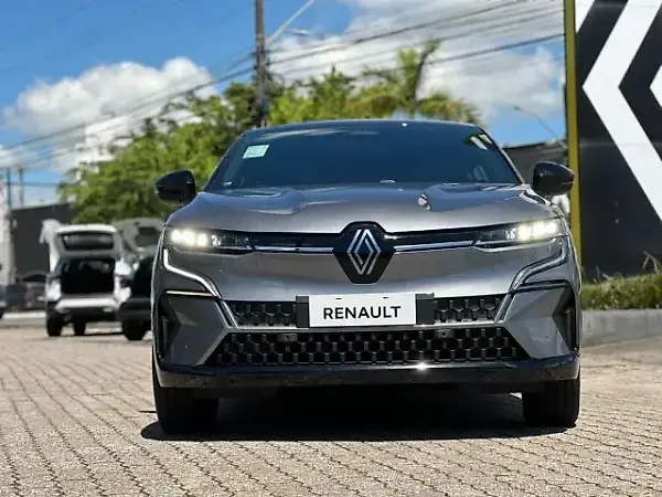 Renault Megane E-tech Electric - Imagem 3
