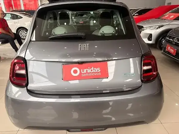 Fiat 500e - Imagem 13